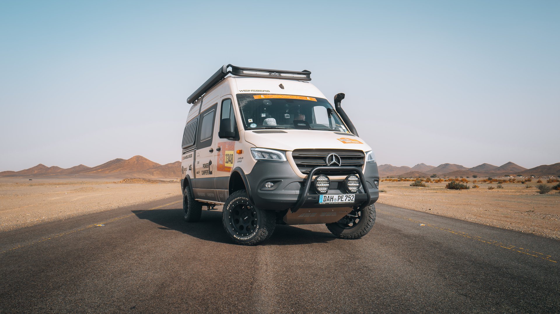 Rally Camper / Motorhome